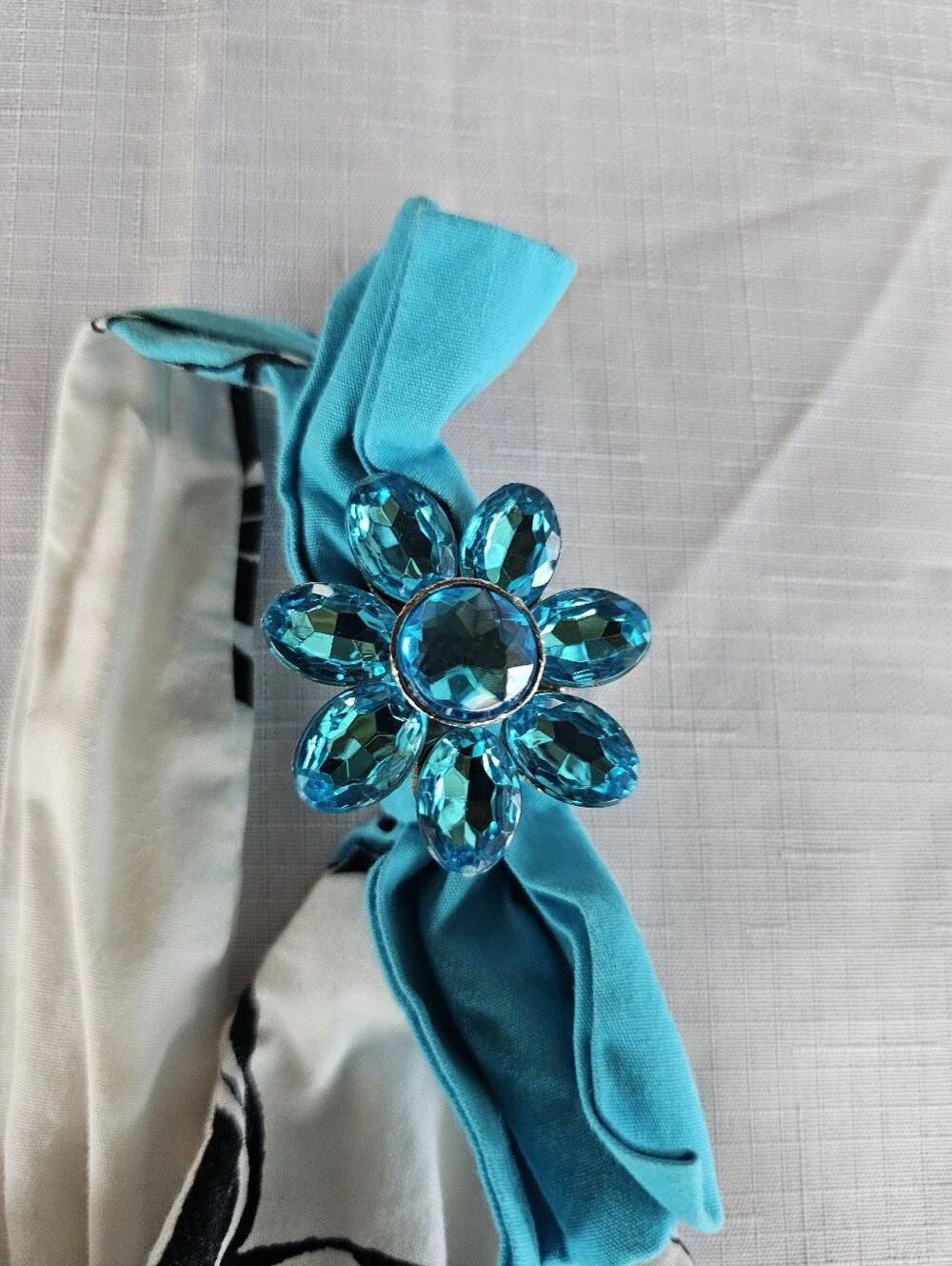 My Michelle Girl's White Black Blue Floral Sleeveless Sundress with Brooch Sz 10